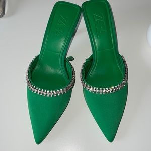 Green Zara heels